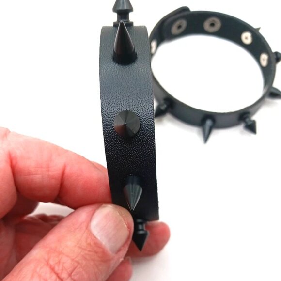 Gothic Black Spiked Vegan Leather Bracelets Set of 2 Unisex -New - Picture 8 of 9